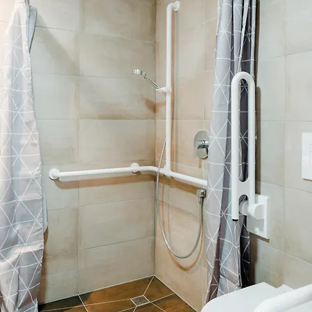 & Garni Bed & Breakfast 3*
