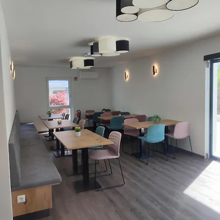 & Garni - Klimatisiert Ac- Naehe Legoland - Familienfreundlich Couette-café